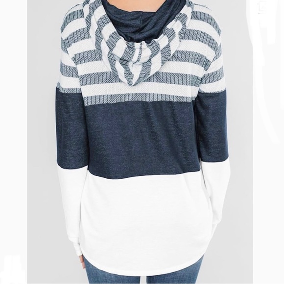 Color • Block • Hooded • Sweatshirt - Picture 2 of 4